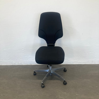 Giroflex G64 Bürodrehstuhl Stoffbezug Schwarz gemustert - 6040010