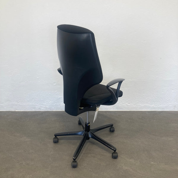Giroflex G64 Bürodrehstuhl mit Armlehnen - Schwarz gemustert - gesteppte Nähte