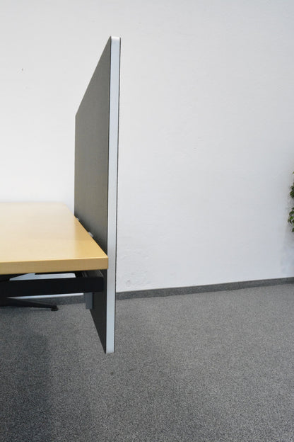 Lista Office One Trennwand mit Tischhalterung seitliche Ansicht - 6040015