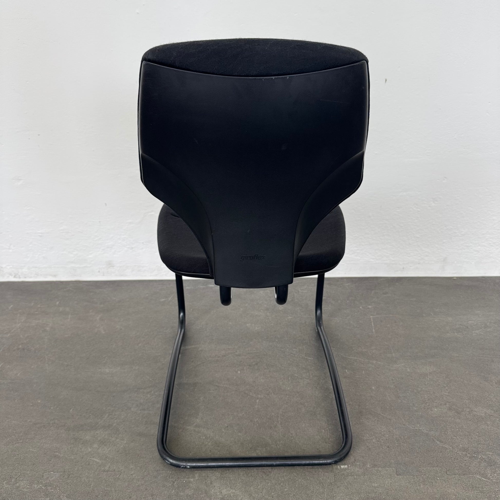 Giroflex G64 Freischwinger von hinten - 6040016
