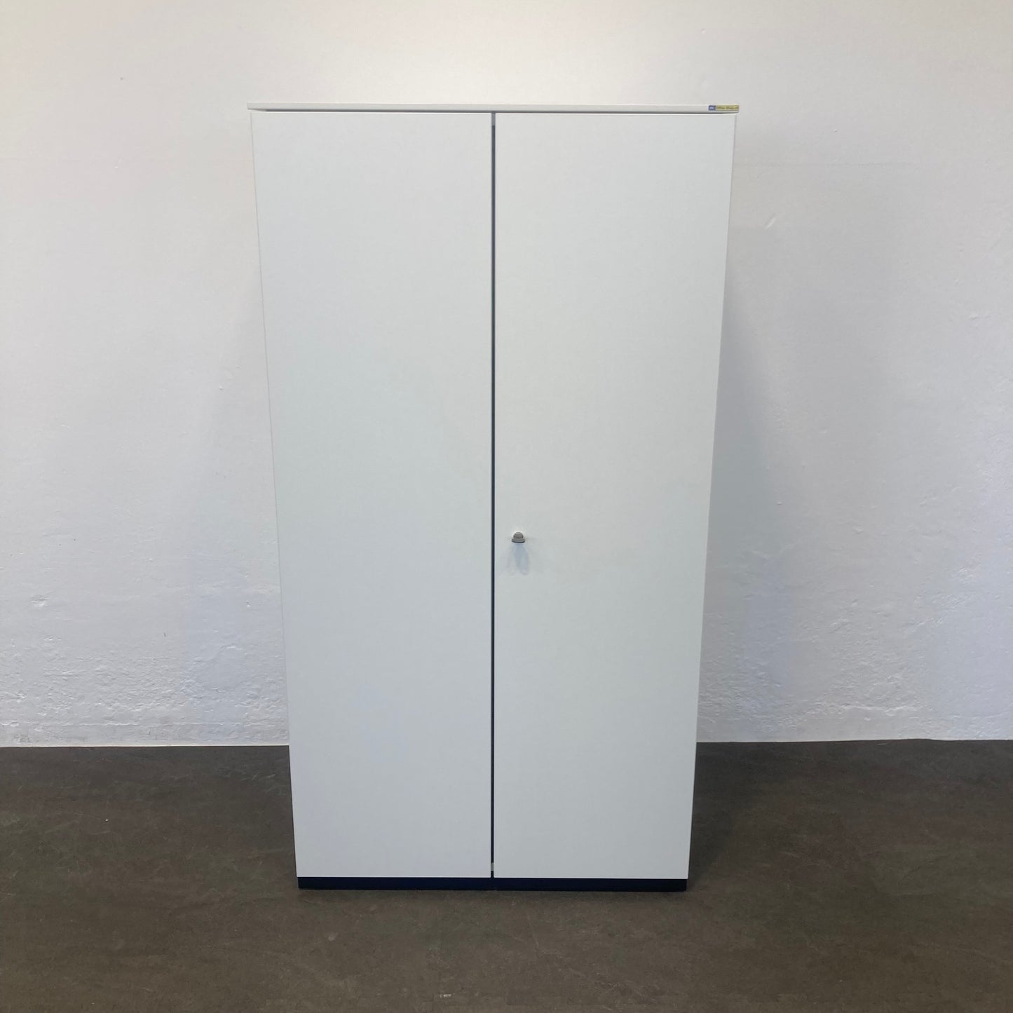 Bene Cube Flügeltür-Aktenschrank aus Spanplatte Weiss - 6040020