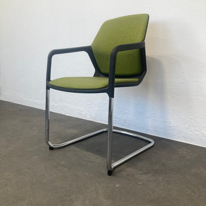 Wilkhahn 186/3 Metrik Freischwinger Ansicht von rechts unten - 6040022