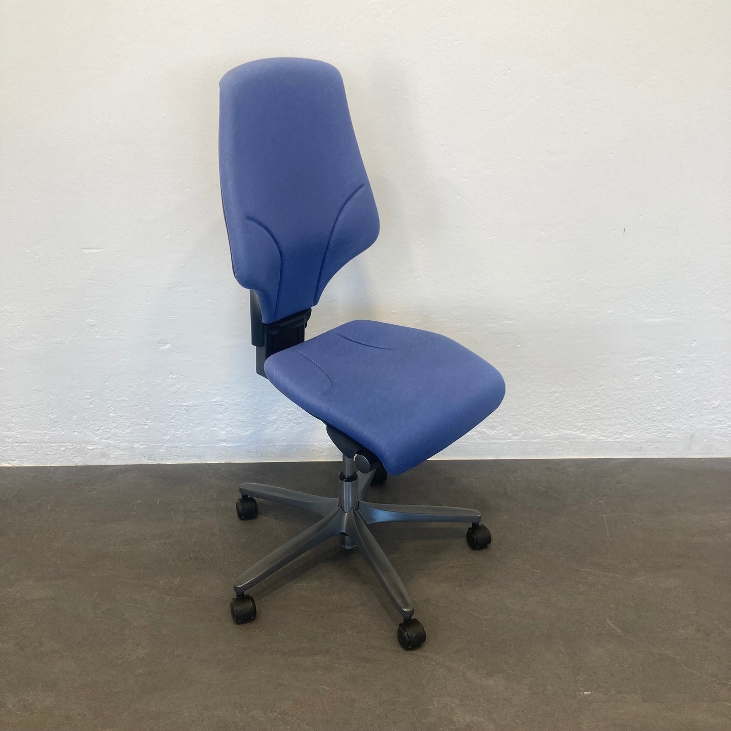 Giroflex G64 Bürodrehstuhl ohne Armlehnen - 6040024