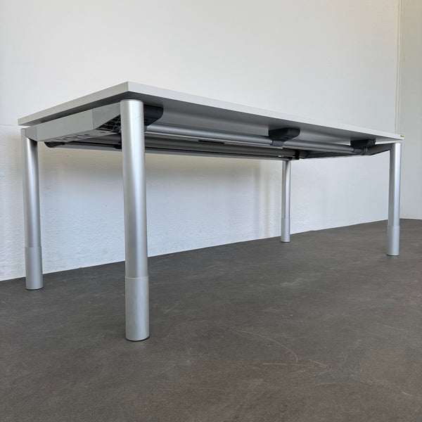 HAWORTH Fifty Schreibtisch 1800x800mm - Lichtgrau