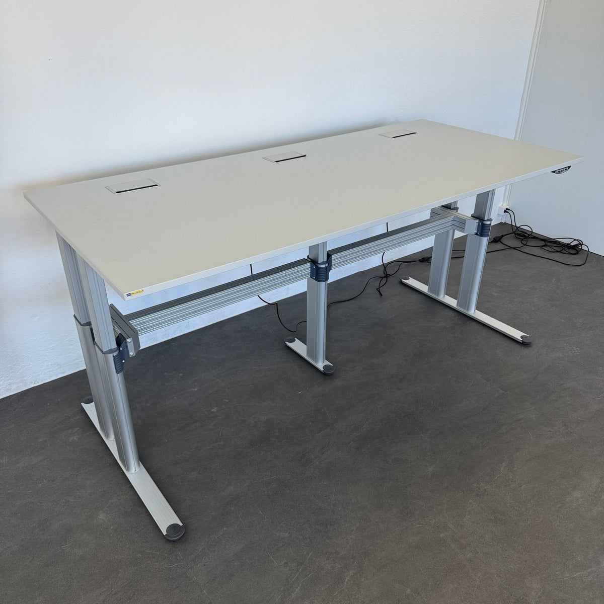 Haworth TC4000 Sitz-Steh-Schreibtisch 2400x1100mm - 604032