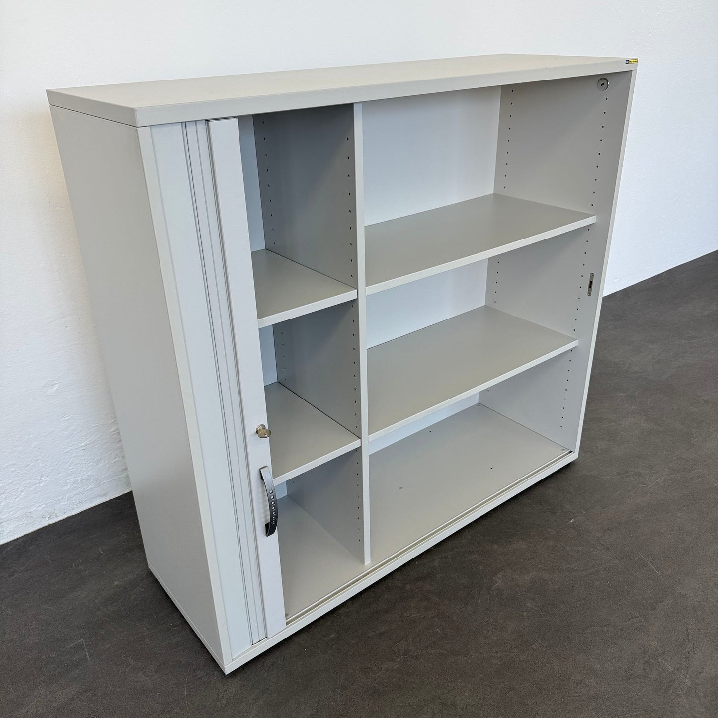 Gesika Lim Lateralschrank mit 4 Fachböden - 6040036