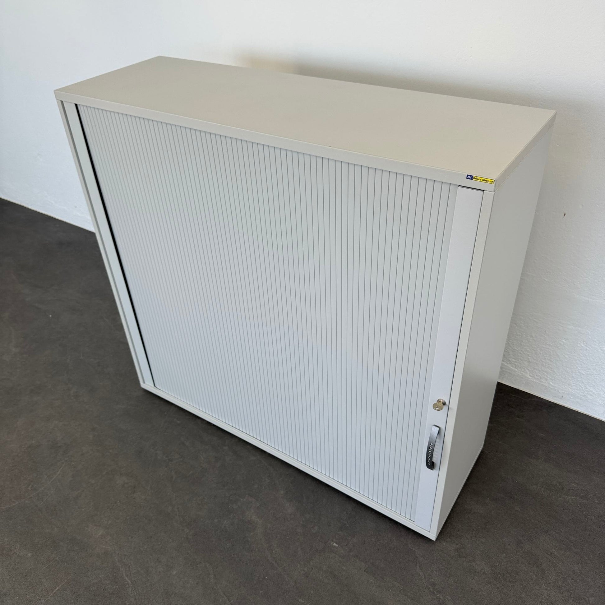 Gesika Lim Lateralschrank mit Schlüssel - 6040036