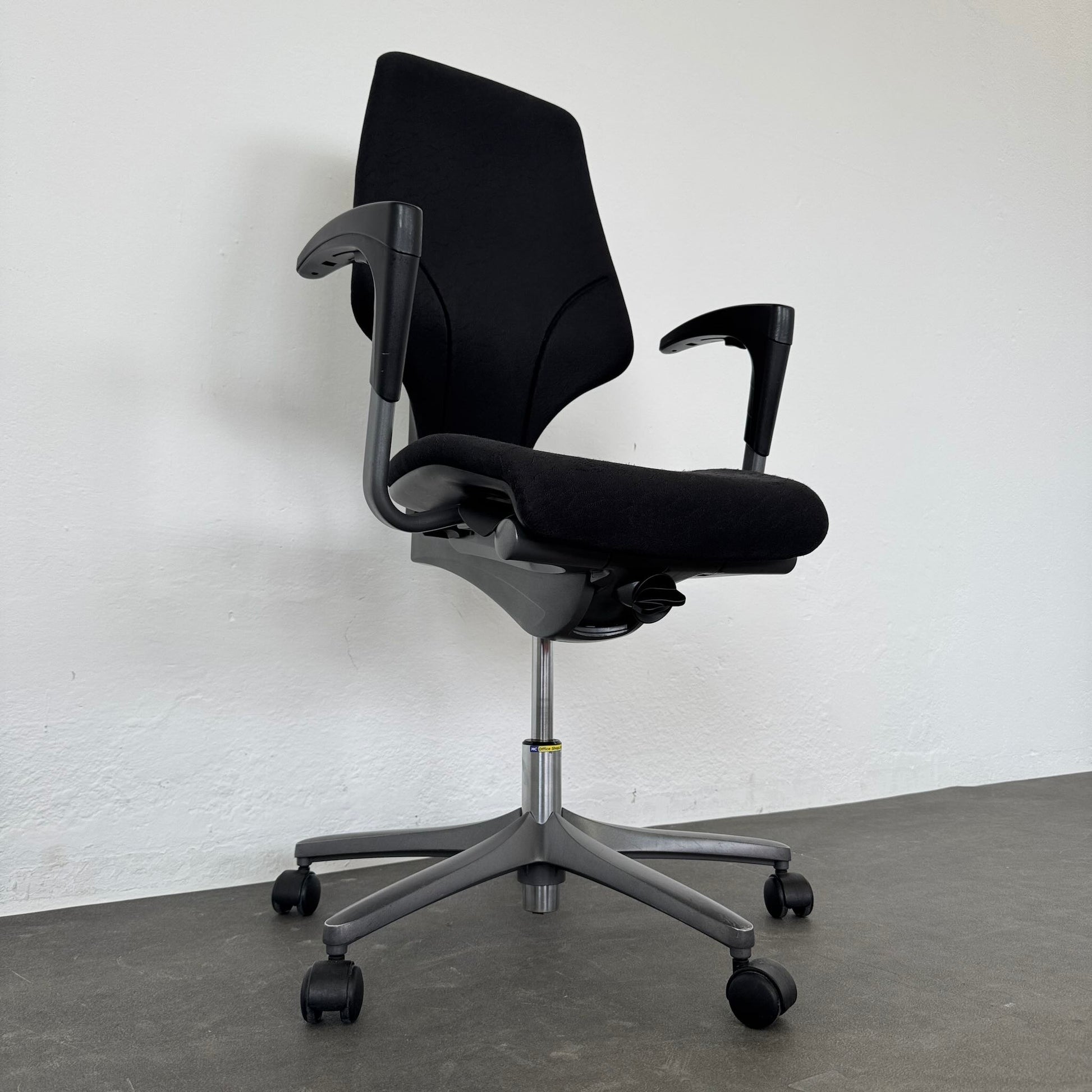 Giroflex G64 Bürodrehstuhl Ansicht Mechanik - 6040050