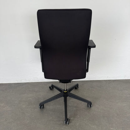 Züco Cubo Bürodrehstuhl Ansicht von hinten - 6040052