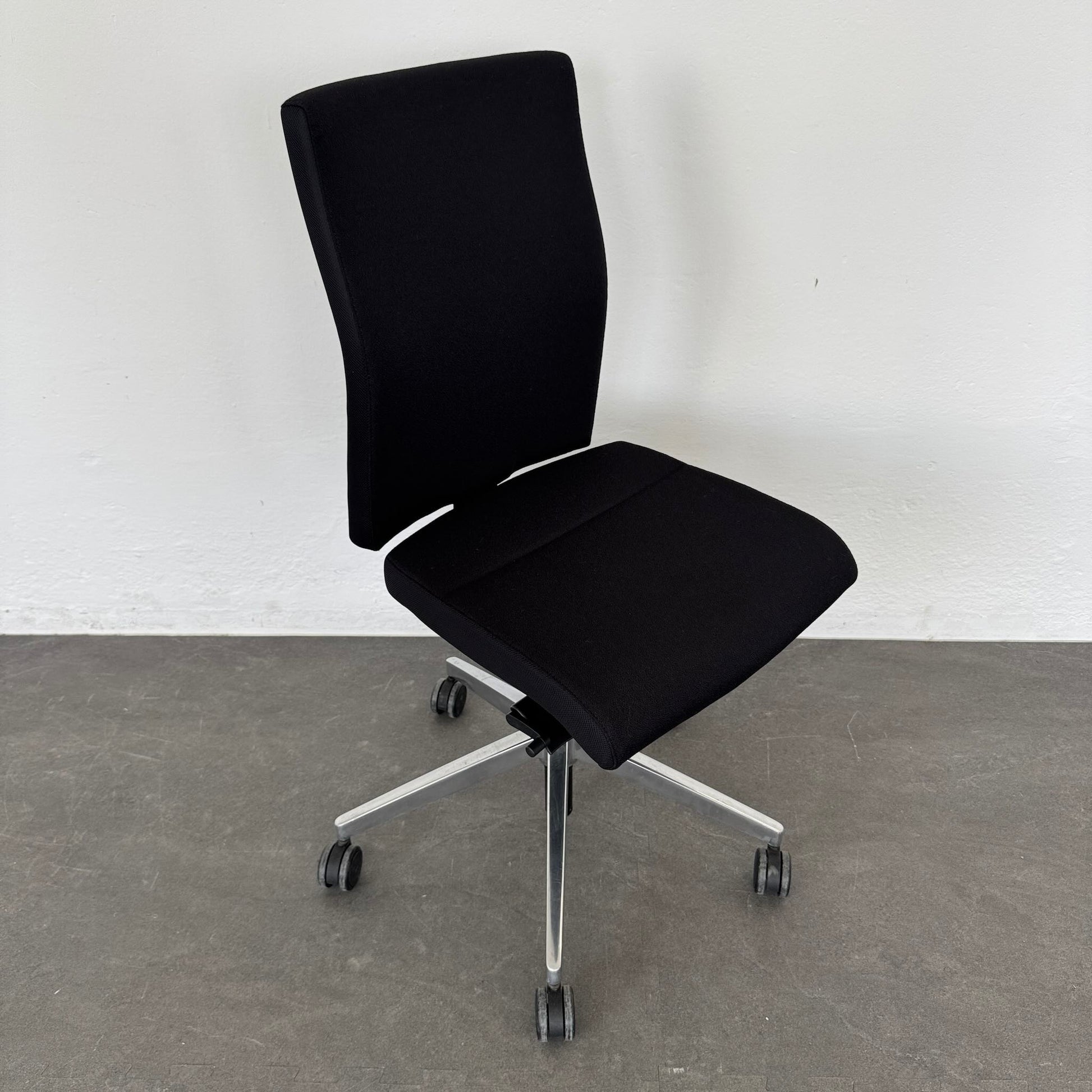Züco Cubo Bürodrehstuhl ohne Armlehnen - 6040054