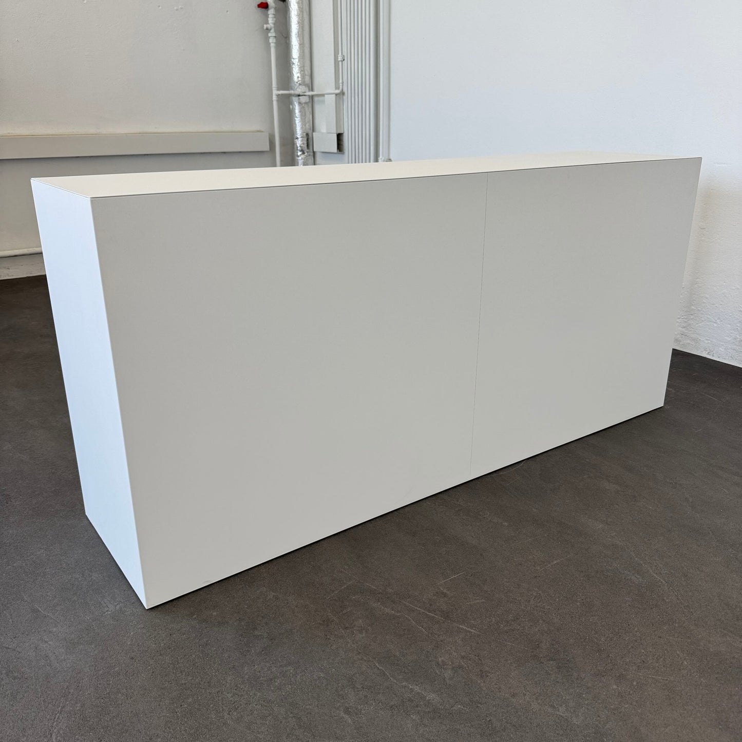 Lista Office LO Storage Schiebetür-Aktenschrank Ansicht von hinten - 6040055