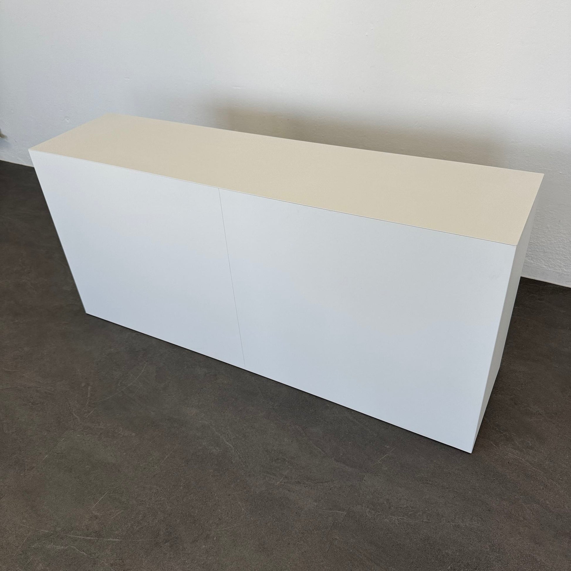 Lista Office LO Storage Schiebetür-Aktenschrank Ansicht von oben - 6040055