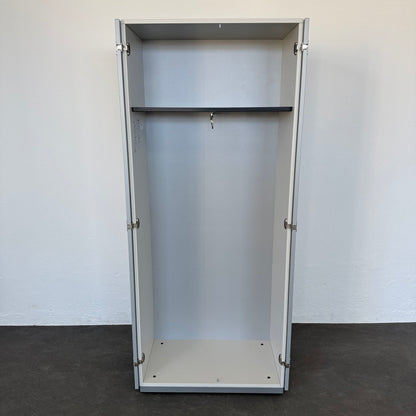 Steelcase Share It Flügeltür-Garderobenschrank mit Hutablage - 6040059