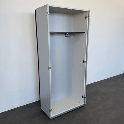 Steelcase Share It Flügeltür-Garderobenschrank mit 1 Fachboden - 6040059