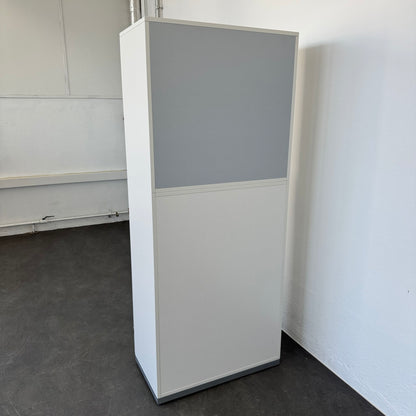 Steelcase Share It Kombi-Aktenschrank Ansicht von hinten