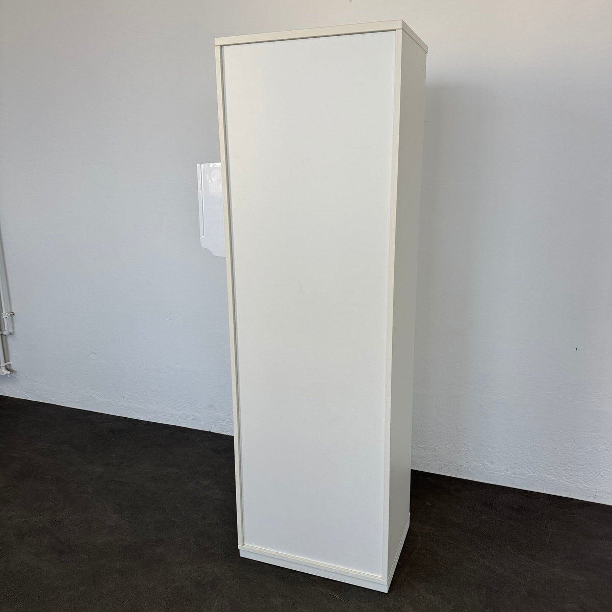 Palmberg Prisma 2 Garderobenschrank  von hinten - 6040305