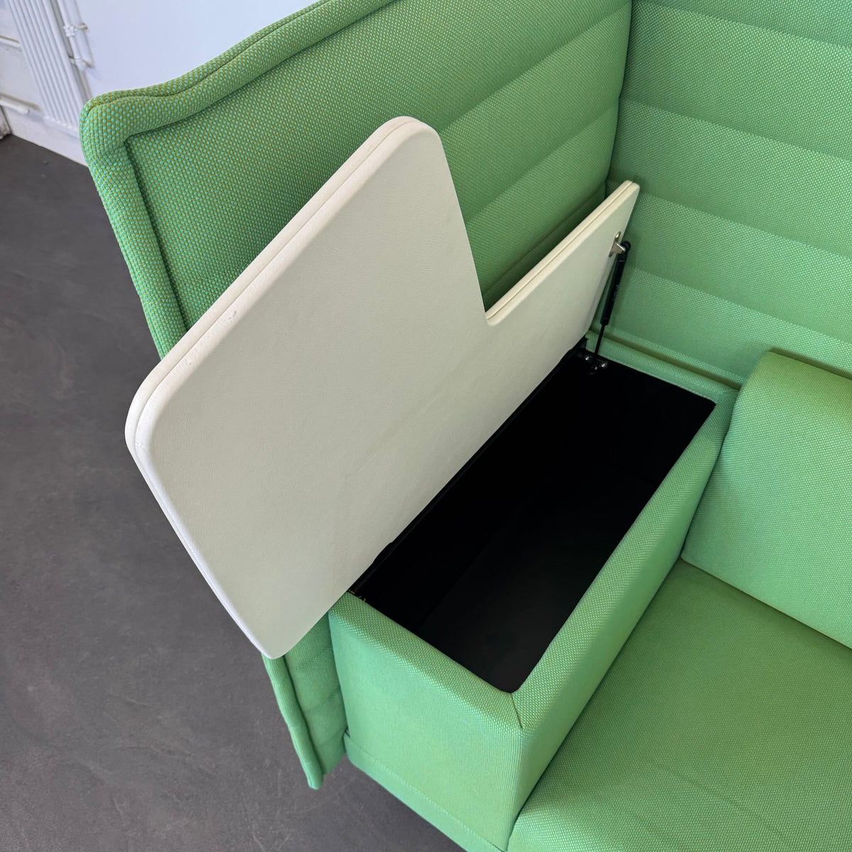 Vitra Alcove Work mit Ablagefach von oben - 6040308