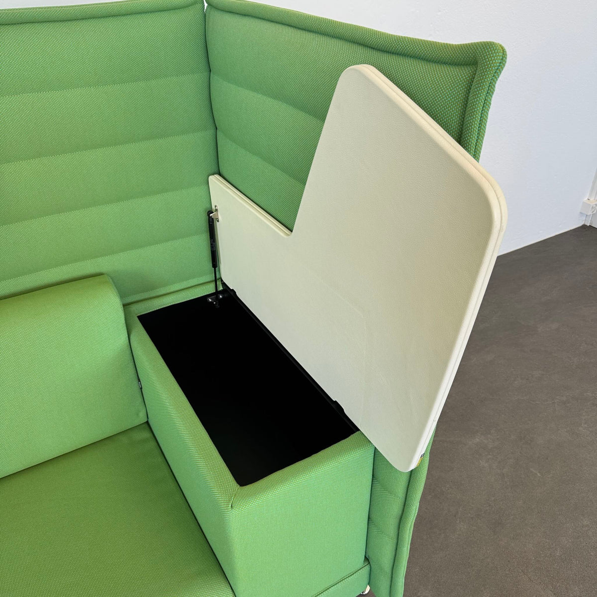 Vitra Alcove Work mit Ablagefach von oben - 6040309