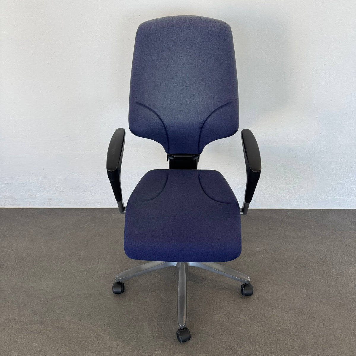 Giroflex G64 Bürodrehstuhl mit Bezug Stoff Dunkelblau - 6040315