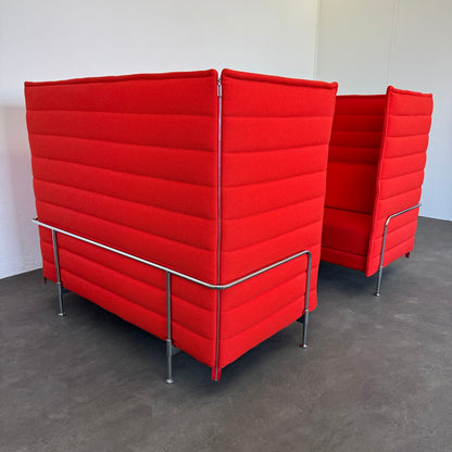Vitra Alcove Highback Cabin Lounge-Sessel Ansicht von der Seite - 6040319
