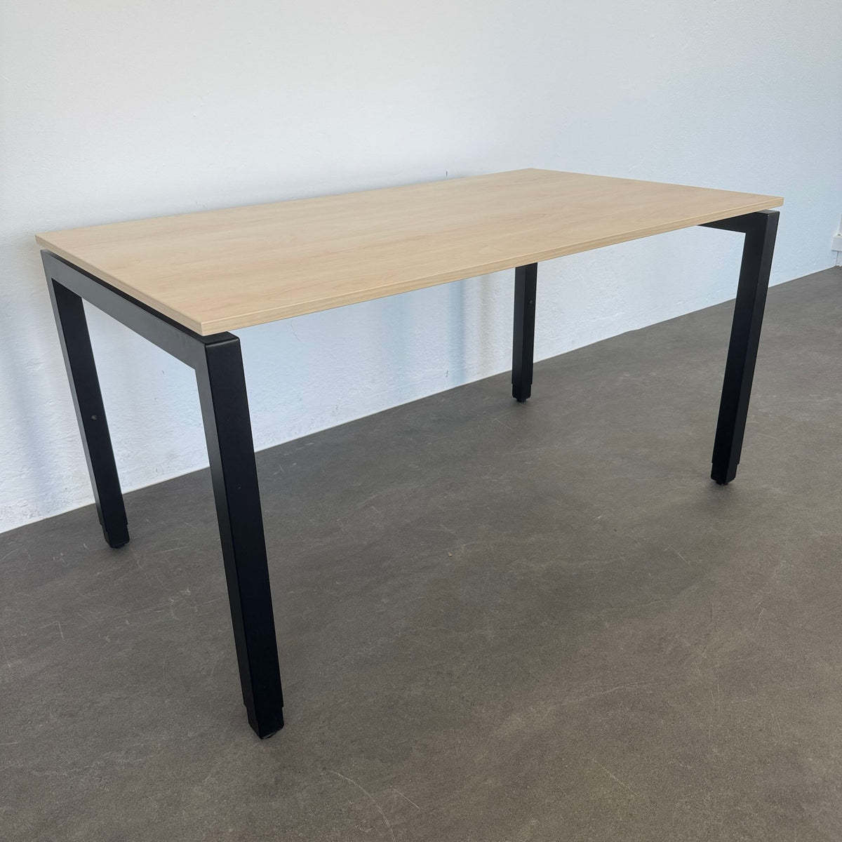 Echo Cubos Schreibtisch 1400 x 800 mm - 6040336