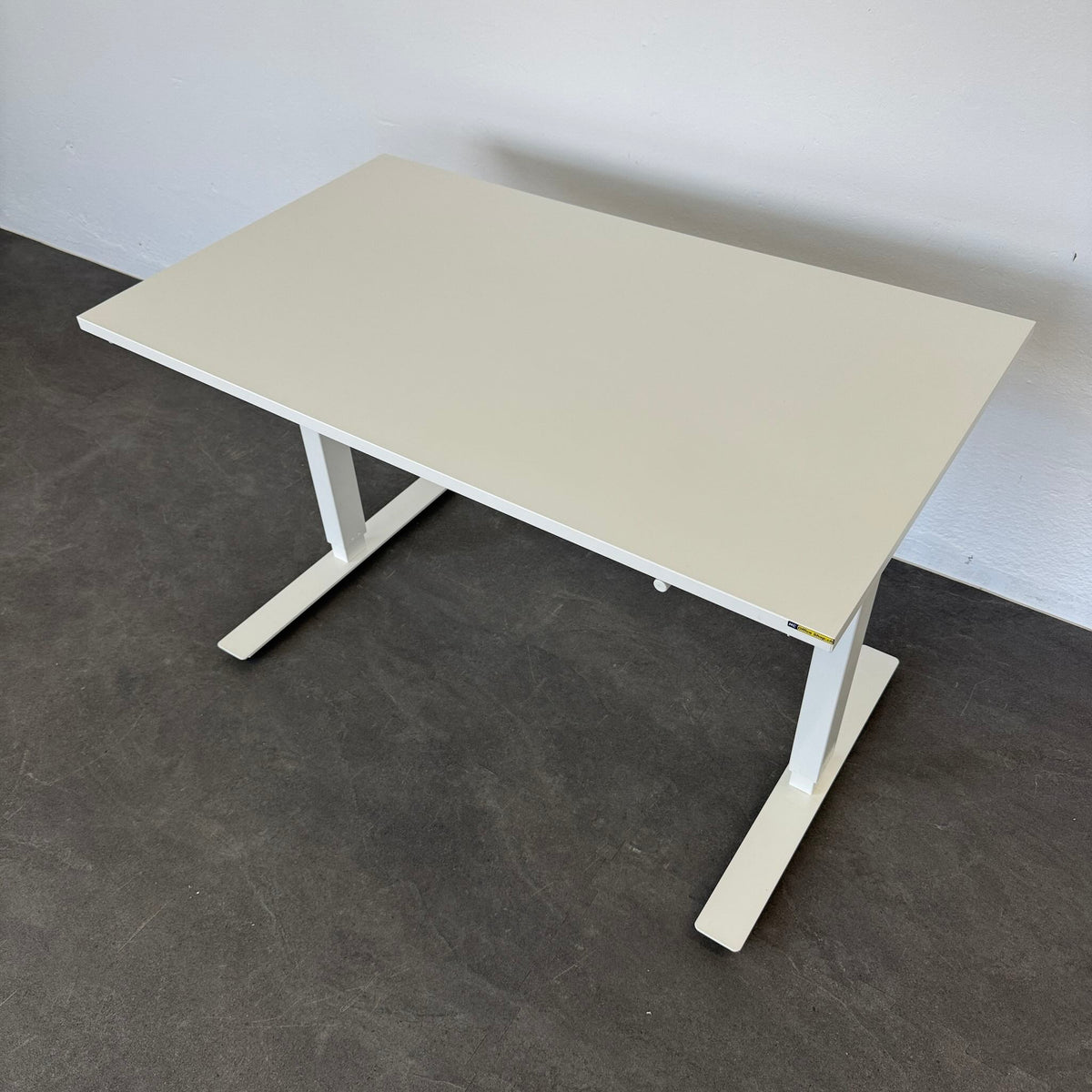 IKEA Skarsta Sitz-Steh-Schreibtisch