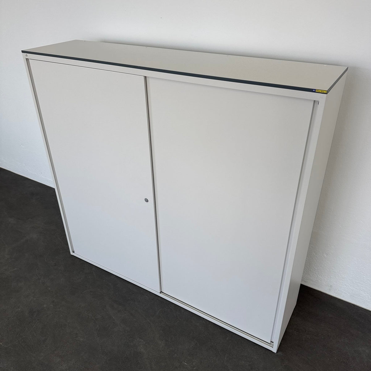 Lista Office LO Storage Schiebetür-Aktenschrank ohne Schloss - 6040358