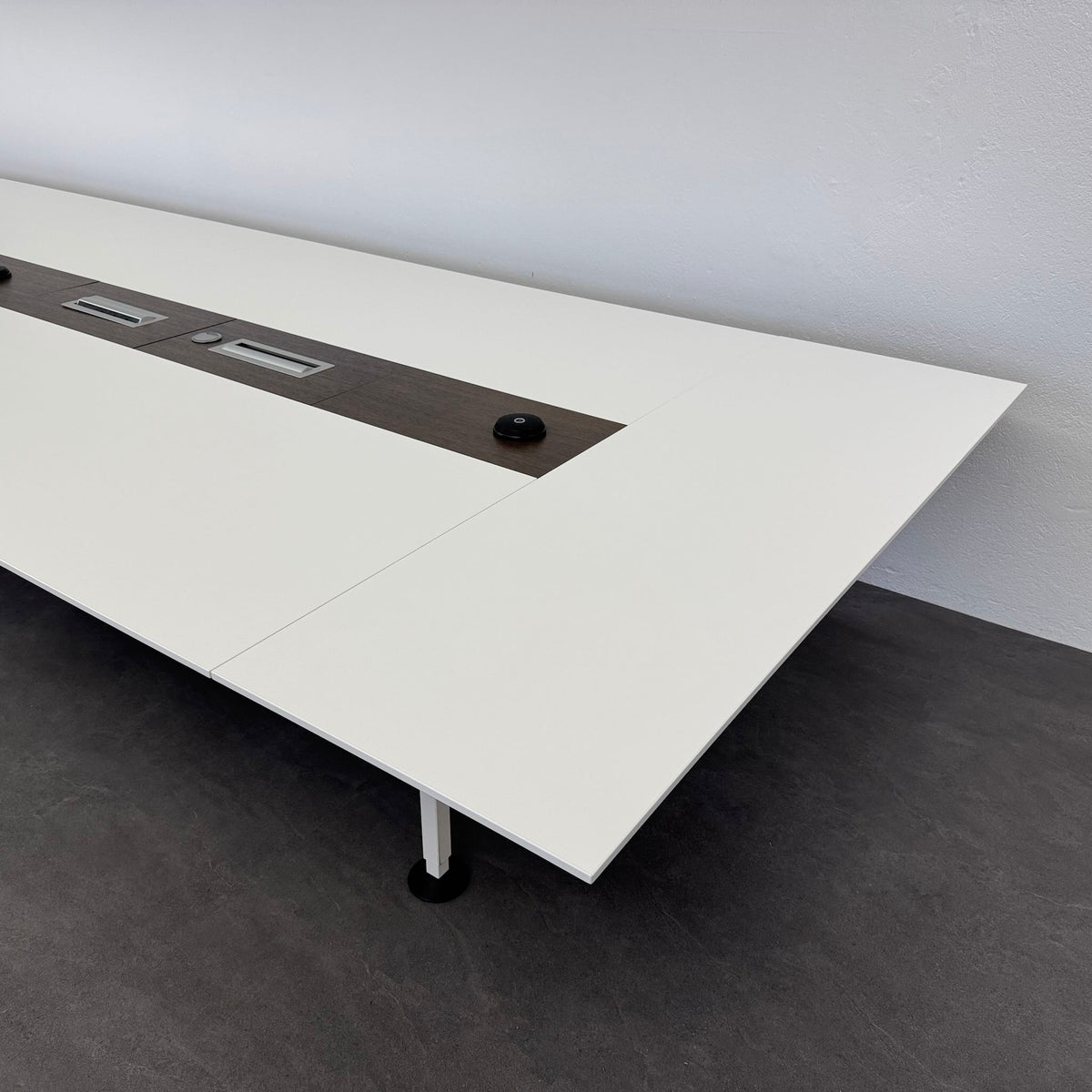 Lista Office LO Motion XXL Sitzungstisch von rechts oben - 6040360