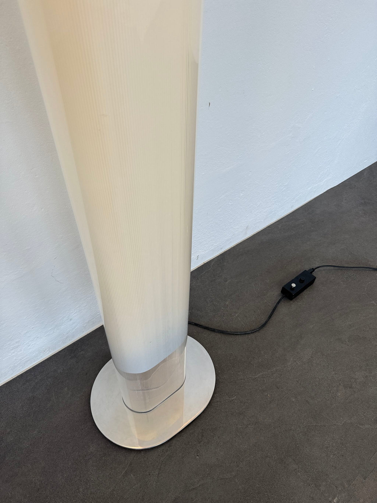 Top Design Exclusiv Lichtsäule am starten - 6040367