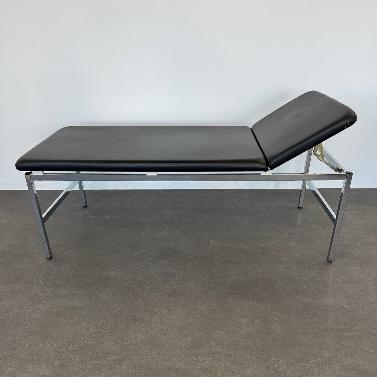 Sport Design Classic Massage-Liege mit aufklappbarer Kopfstütze - 6040368