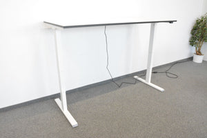 Haworth Lyft Sitz-Steh Schreibtisch elektrisch höhenverstellbar von 650 -1250mm - 1800x800mm - Spanplatte Weiss