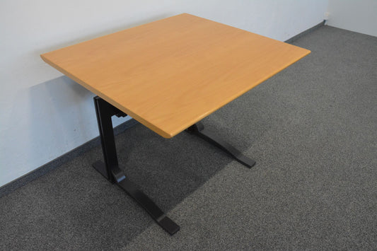 Elan Euroffice Schreibtisch