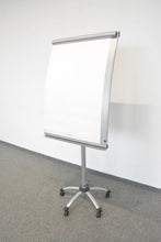 Laden Sie das Bild in den Galerie-Viewer, Neuland Classic Flipchart auf Rollen - Metall Silbergrau