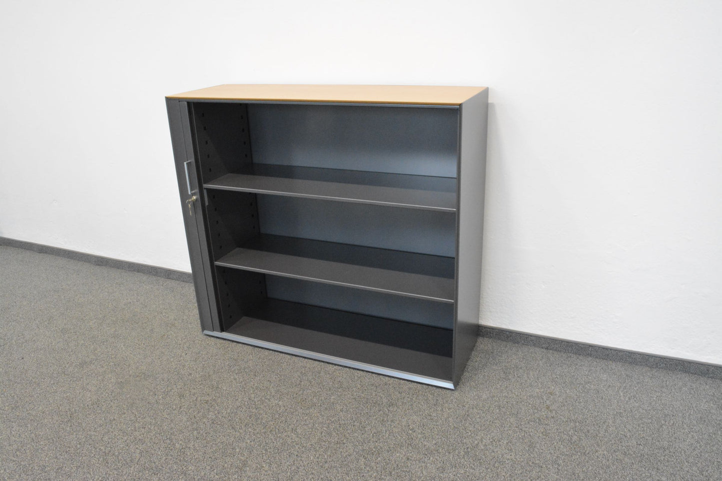 Ergodata nova'basic Lateralschrank