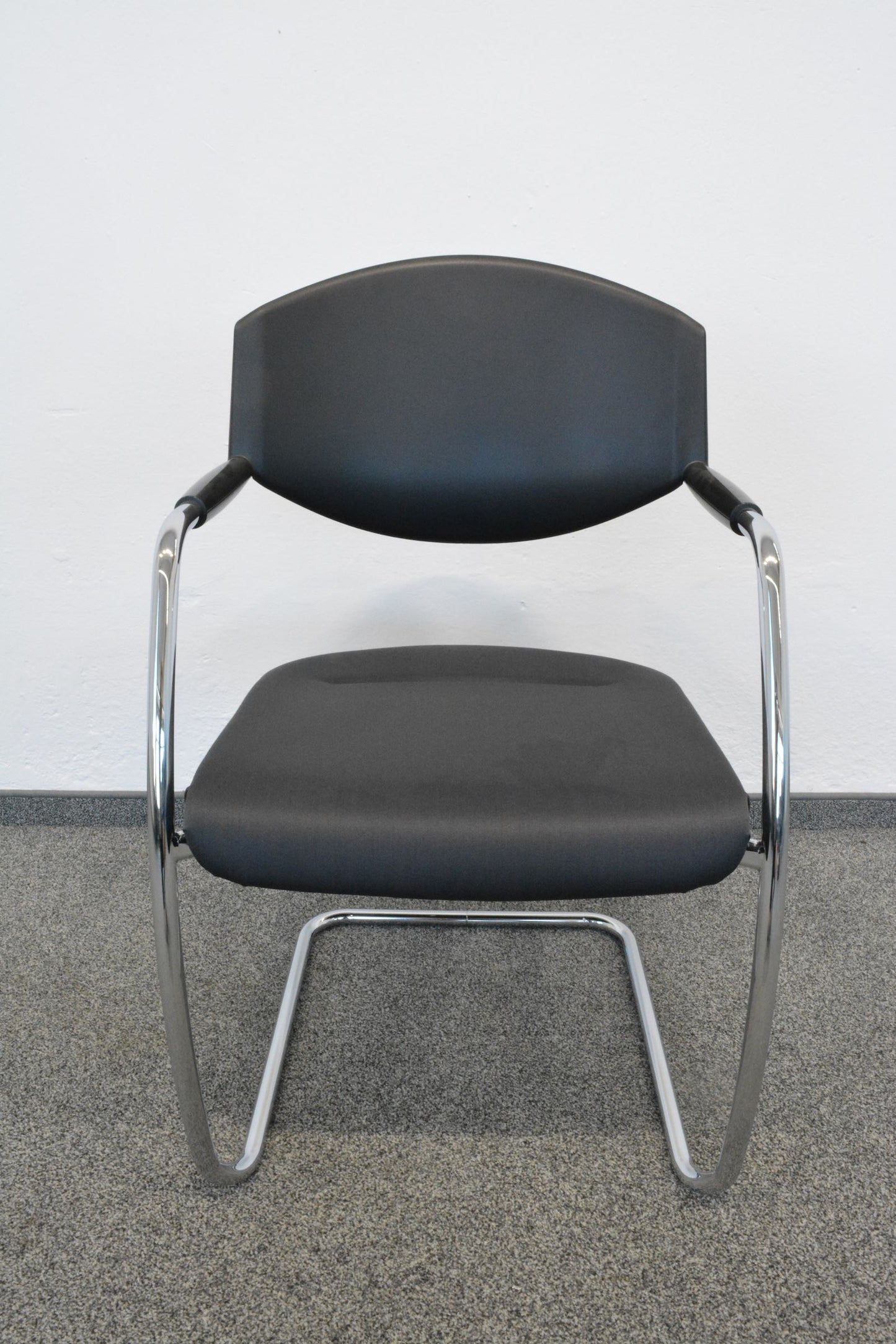 Giroflex G16 Freischwinger