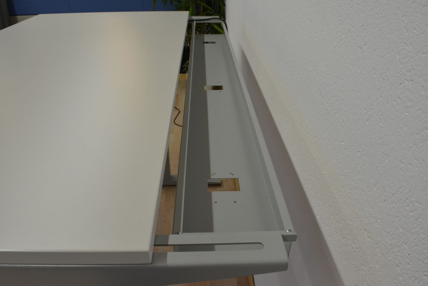MC OFFICE SHOP MC Stand V2 Sitz-Steh Schreibtisch