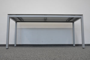 Ergodata Line Desk Beistelltisch fixe Höhe von 720 mm - 1600x600mm - Vollkern HPL Platte - Silbergrau/Schwarz