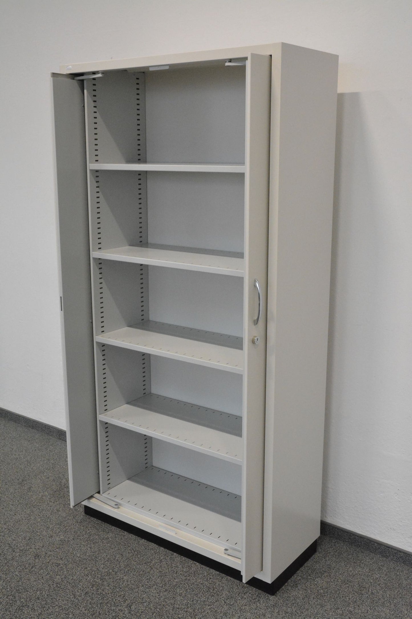 Sara King Flügeltür-Aktenschrank