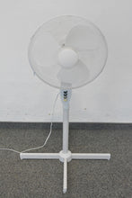 Laden Sie das Bild in den Galerie-Viewer, Migros Classic Standventilator - Kunststoff Weiss