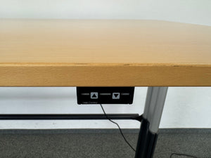 Sitag Ready Sitz-Steh Schreibtisch elektrisch höhenverstellbar von von 710-1195mm - 2000x1000mm - Spanplatte Buchendekor
