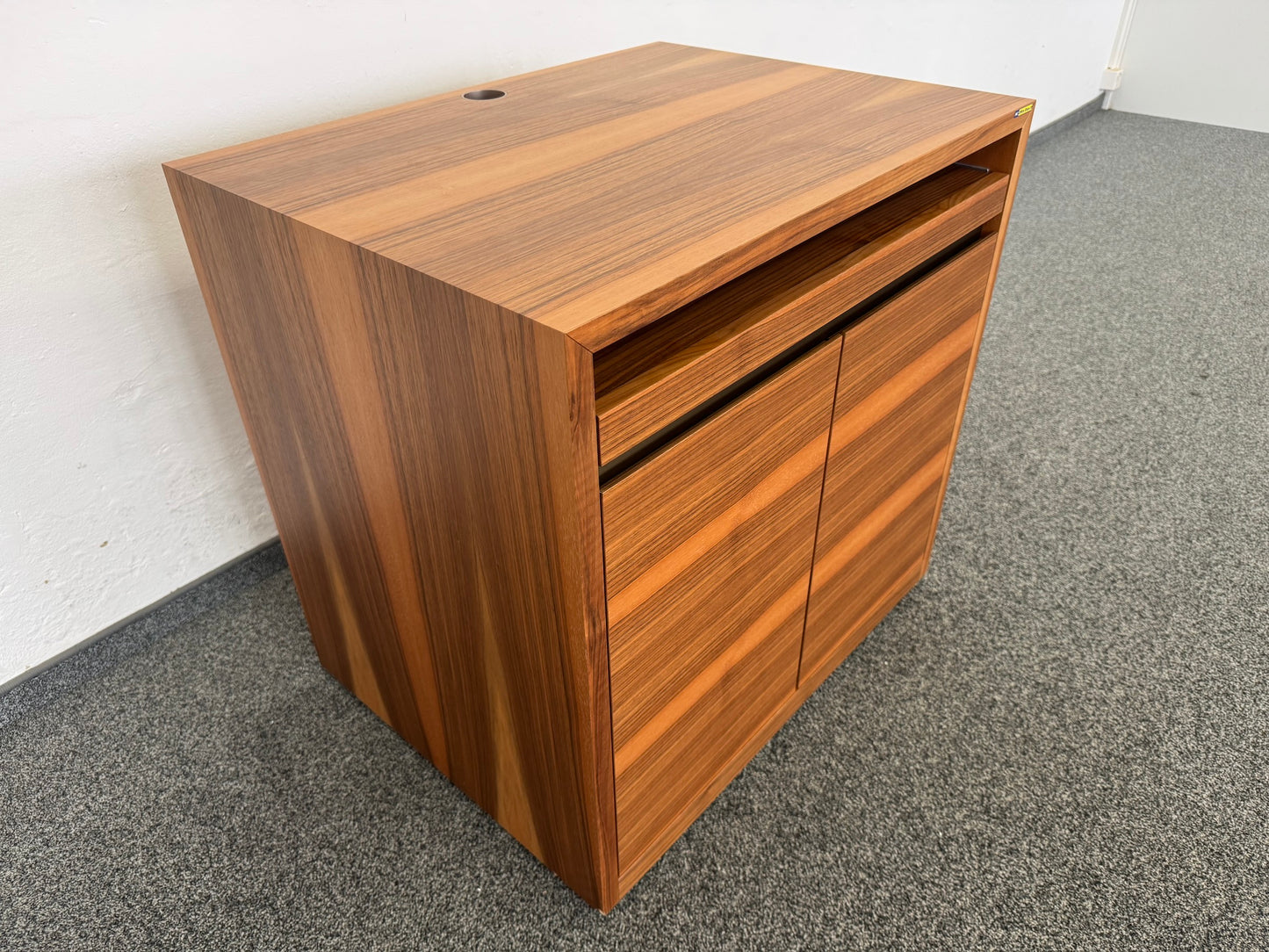 Top Design Exclusiv Roll-Sideboard