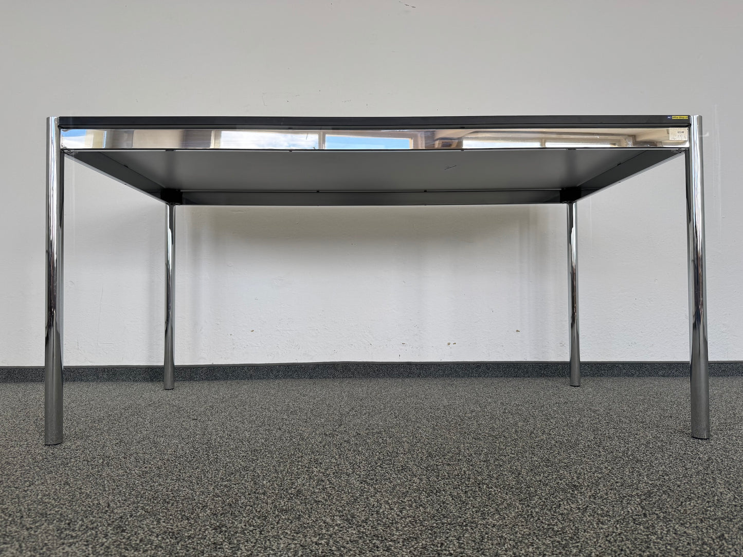 USM-Haller Classic Schreibtisch