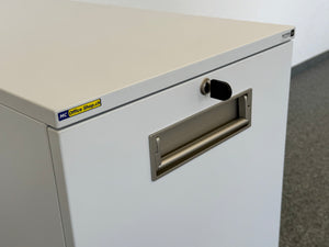 Sitag Apothekerschrank Öffnung rechts 800mm tief - mit Schlüssel - Spanplatte Weiss