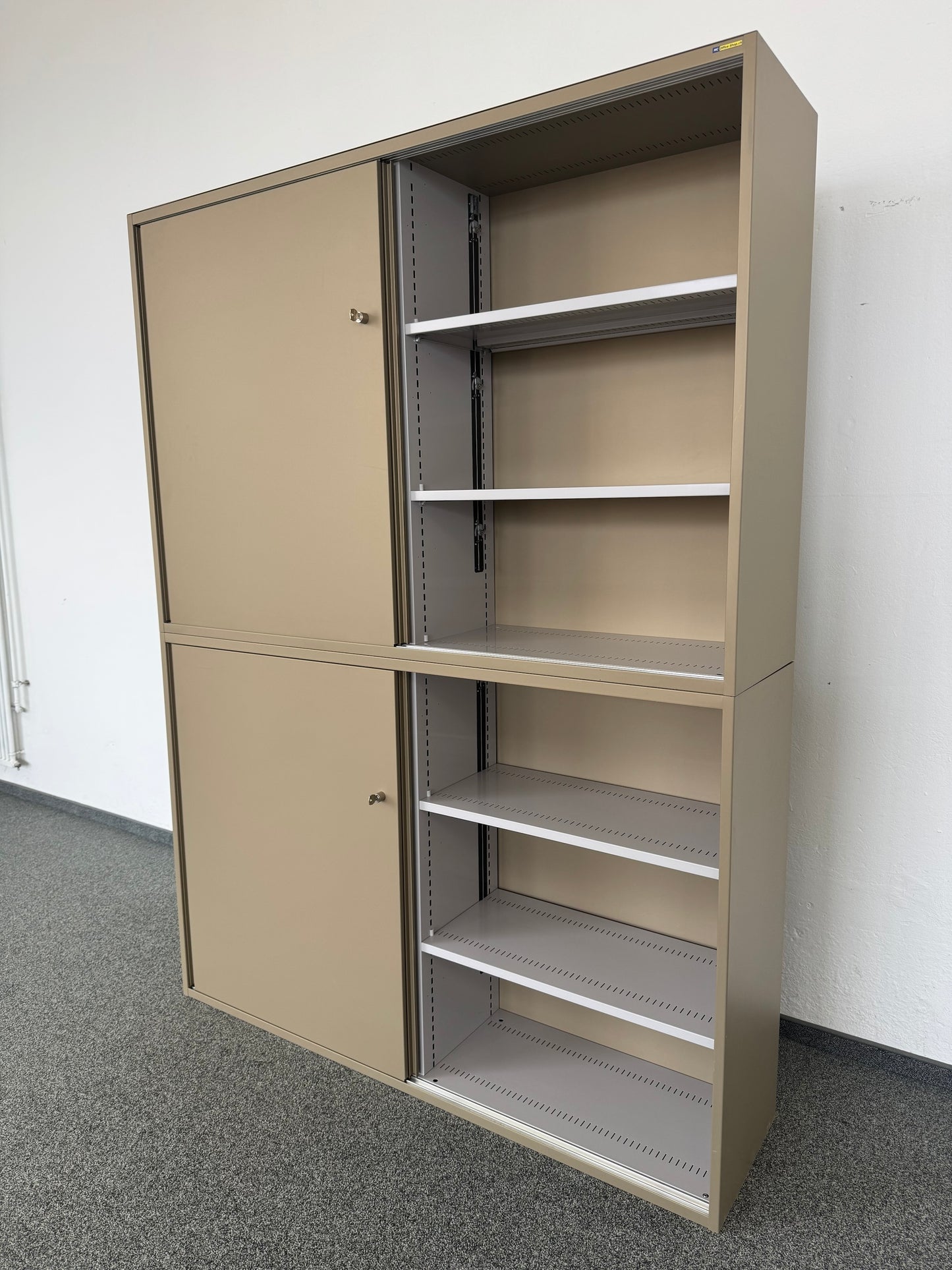 Lista Office Storage Schiebetür-Aktenschrank