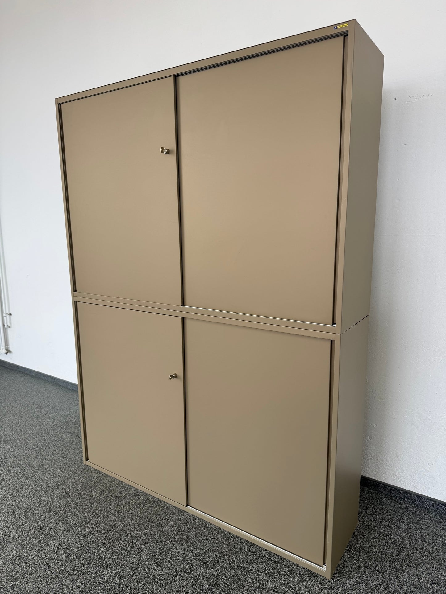 Lista Office Storage Schiebetür-Aktenschrank