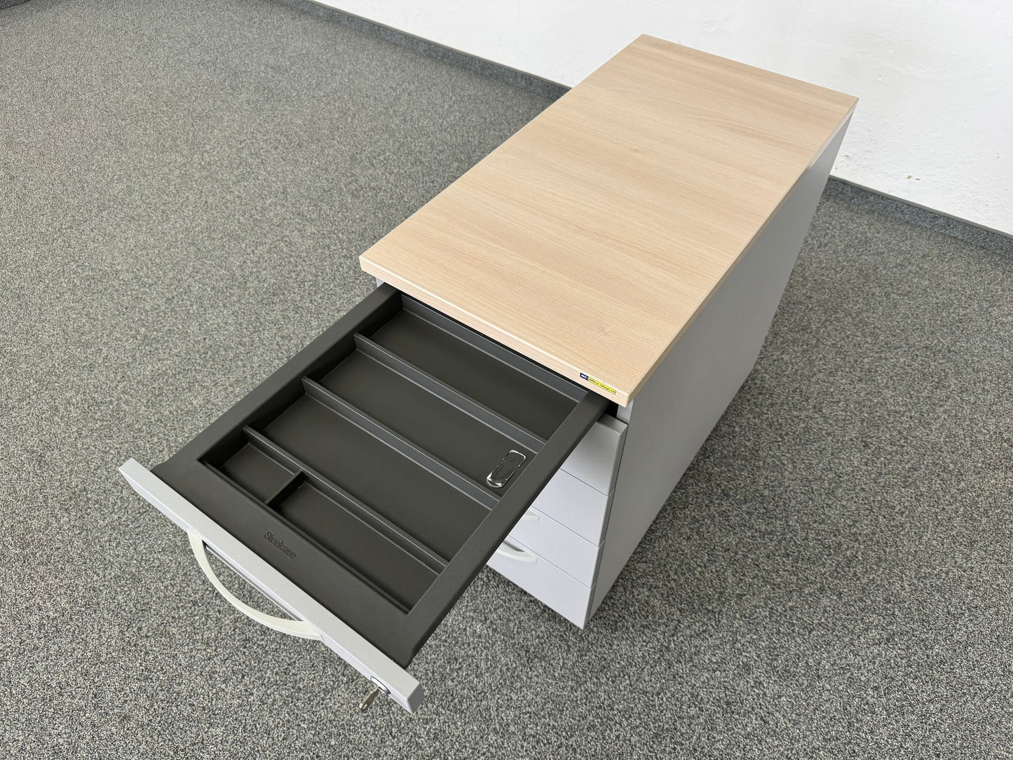 Steelcase Tenaro Beistell-Korpus