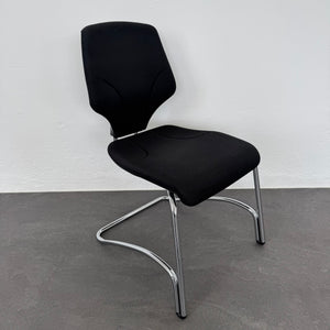 Giroflex G64 Freischwinger - Stoff Schwarz gemustert