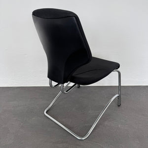 Giroflex G64 Freischwinger - Stoff Schwarz gemustert