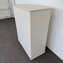 Laden Sie das Bild in den Galerie-Viewer, Haworth Flexx Apothekerschrank Öffnung Links für 2 Ordner-Reihen mit Schlüssel - Spanplatte Lichtgrau Hell