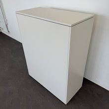 Laden Sie das Bild in den Galerie-Viewer, Haworth Flexx Apothekerschrank Öffnung Links für 2 Ordner-Reihen mit Schlüssel - Spanplatte Lichtgrau Hell